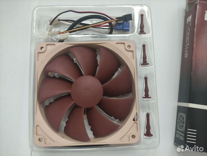 Noctua nf-p12
