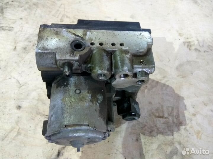 Блок ABS mercedes benz W210