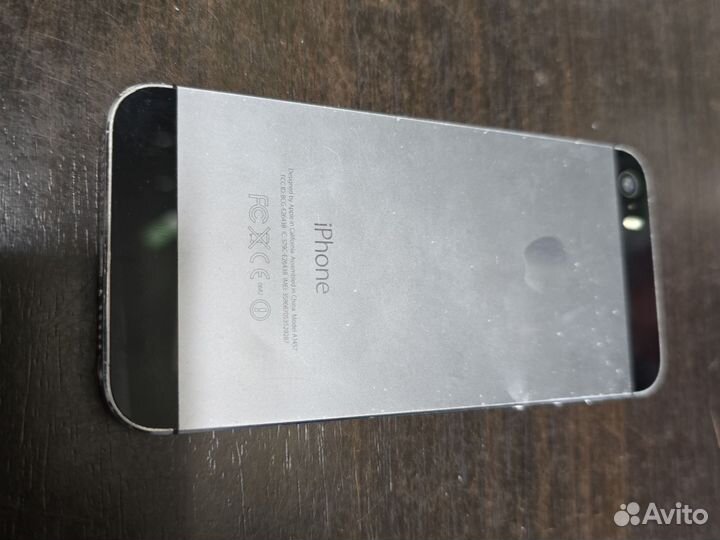iPhone 5S, 16 ГБ