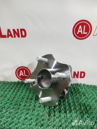 Ступичный узел задний Toyota Corolla NZE121 1NZ-FE