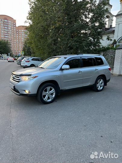 Toyota Highlander 3.5 AT, 2011, 174 750 км