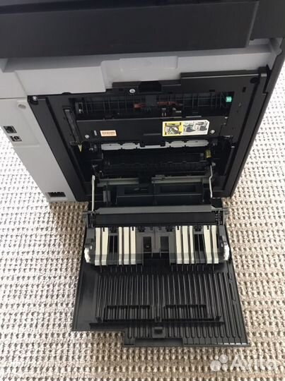 HP Color LaserJet Pro MFP M476nw
