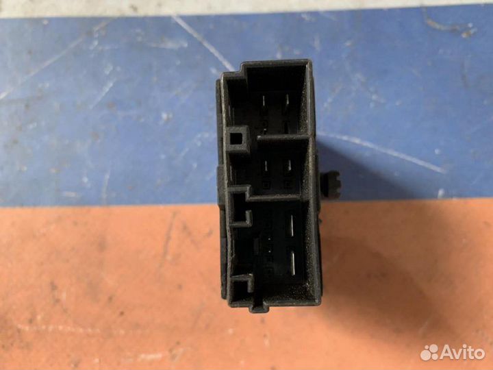 Блок управления сиденьем Bmw X1 (E84)