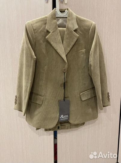 Костюм для мальчика новый