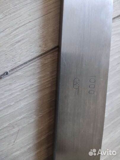 Концевая стальная мера длины 1000мм калибрована