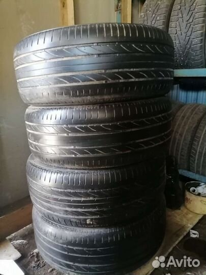 Bridgestone Dueler H/T 285/60 R18