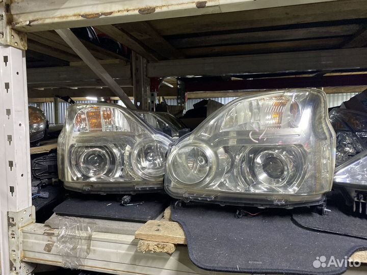 Фара Nissan X-Trail T31 правая левая