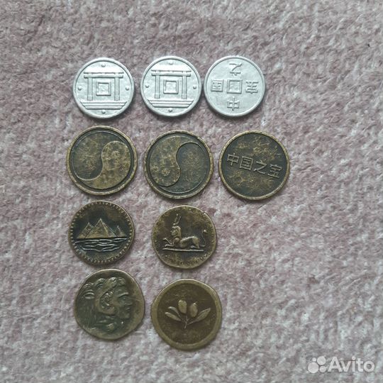 Монеты магнит