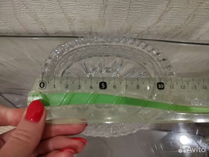 Хрустальная конфетница