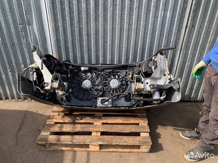 Срез морды Audi A4 B7 2,0 ксенон Ауди А4 В7