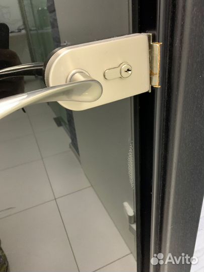 Дверь стеклянная межкомнатная 800 с коробкой бу