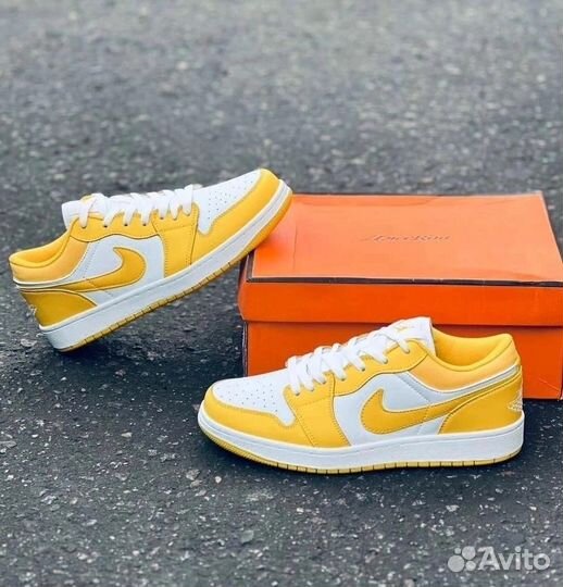 Кроссовки Nike