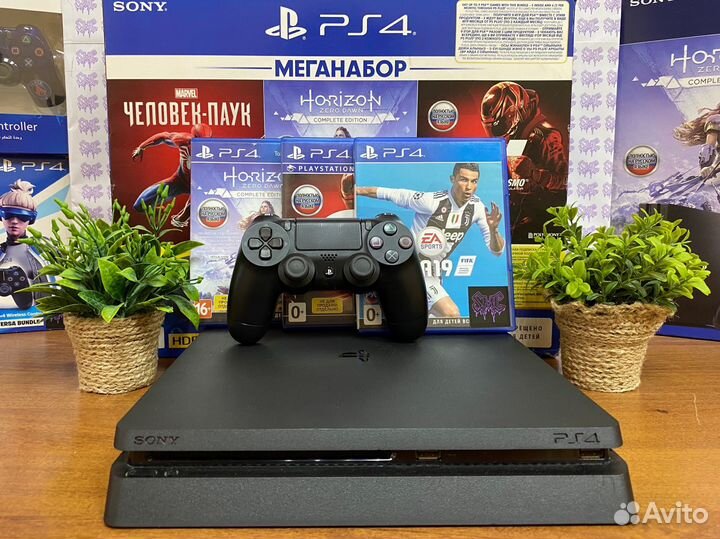 Sony PlayStation 4 Slim + 3 игры