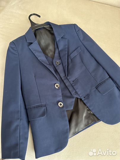 Костюм на мальчика 116-122, 122-128