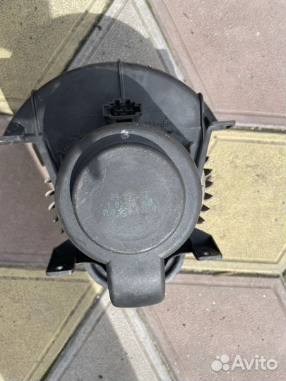 Моторчик отопителя audi q7