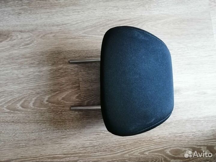 Подголовник Kia Rio