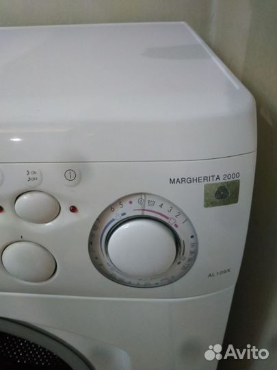 Стиральная машина аристон