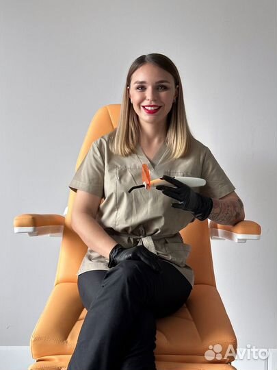 Мастер маникюра и педикюра/ подолог