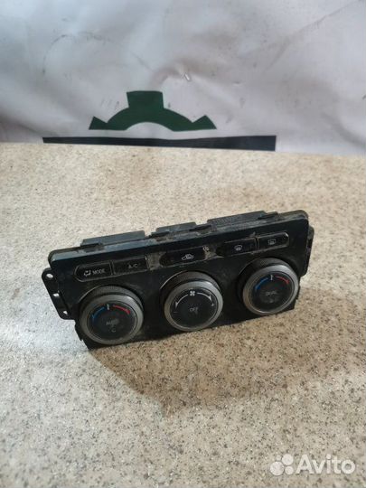 Блок управления климат-контролем Mazda 6 GH