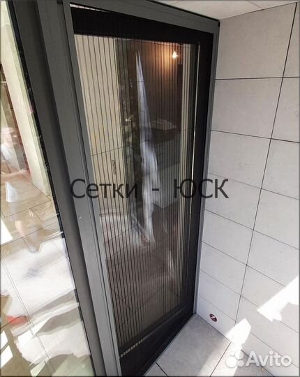 Москитная сетка на двери