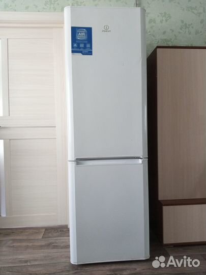 Холодильник на запчасти