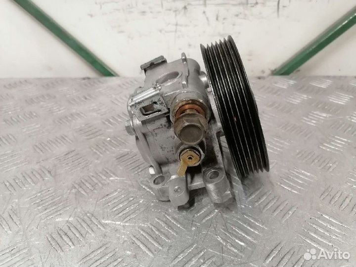 Насос гур Mazda 6 GG 1,8 16V