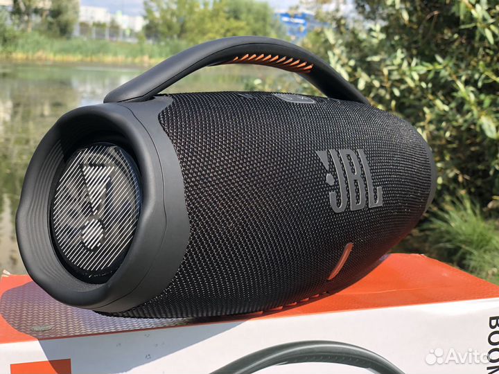 Умная Bluetooth-акустическая система JBL Boombox 3