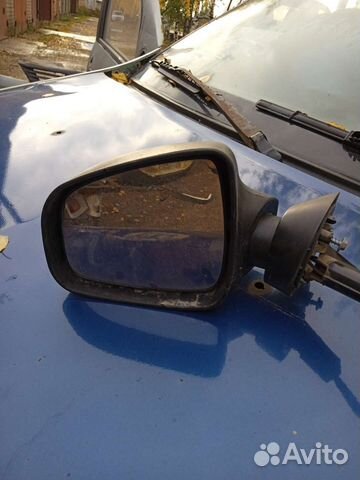 Боковое зеркало на renault logan