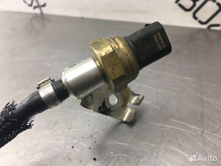 Датчик давления топлива Mercedes C-Class W204