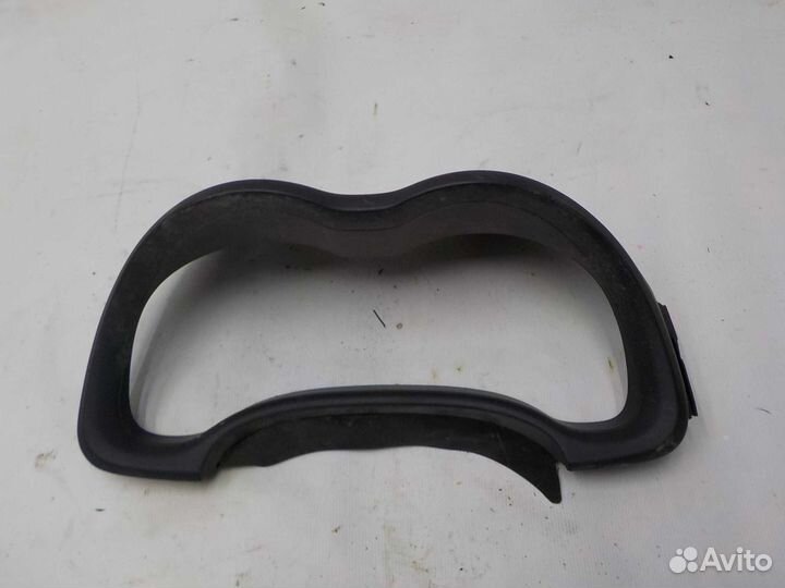 Накладка на торпеду toyota corolla 150