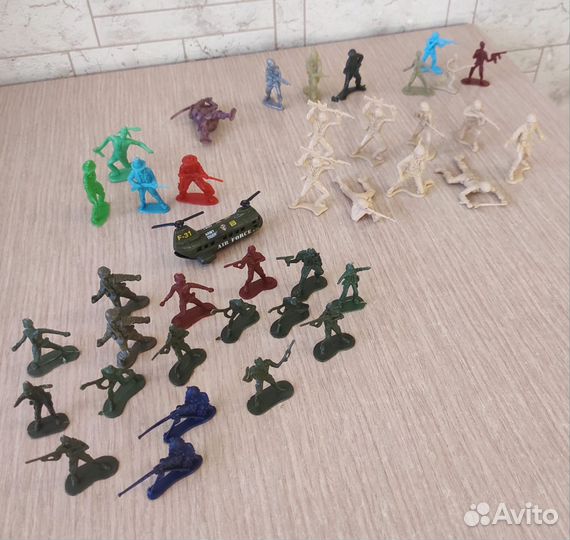 Пластиковые солдатики