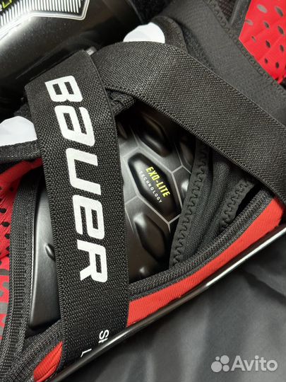 Хоккейные щитки Bauer Hyperlite