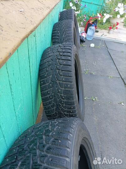 Maxxis ArcticTrekker NP3 205/55 R16 94T