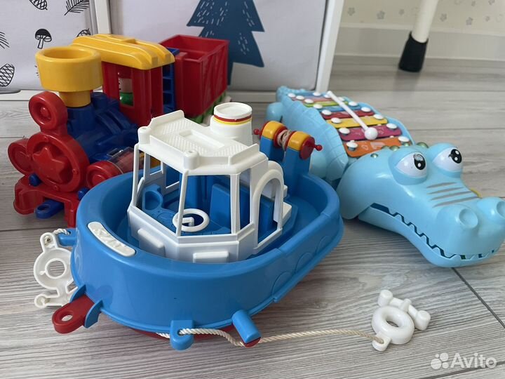 Лот игрушек для мальчика