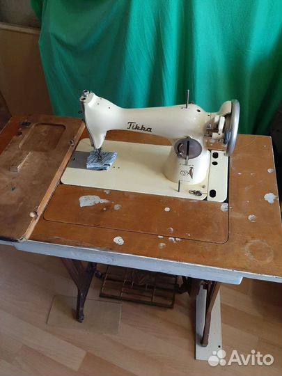 Швейная машина Tirra