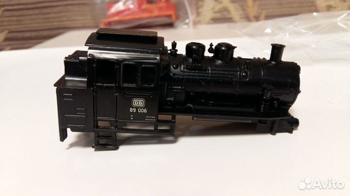 Корпус паровоза DB 89 006 HO 1/87 новый
