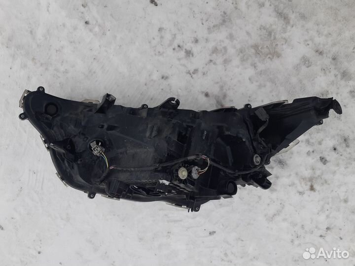 Фара toyota Rav 4