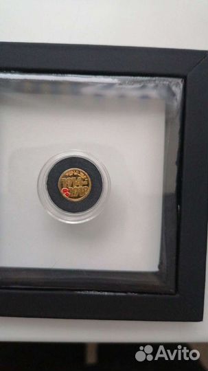 Медаль антикварная золотая