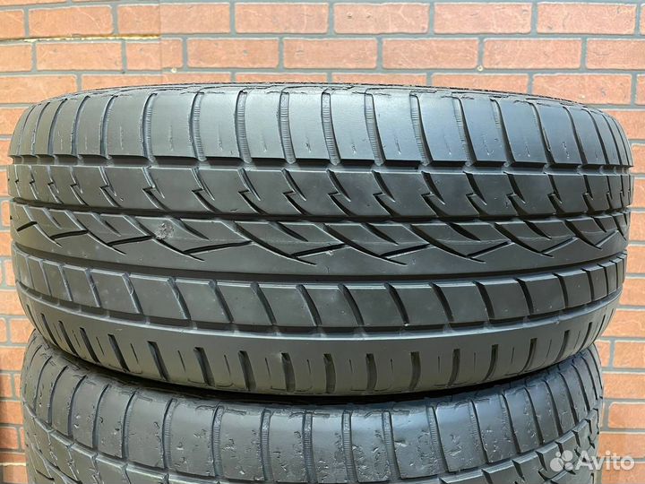 Continental CrossContact UHP E 225/55 R18 98V