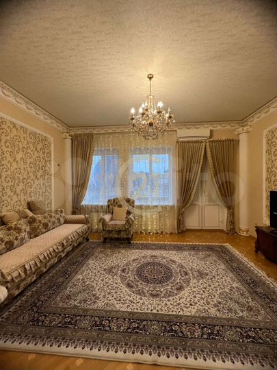 3-к. квартира, 96 м², 3/5 эт.