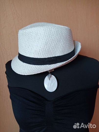 Шляпа летняя белая