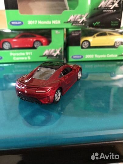 Модели 1/64 welly, Rmz