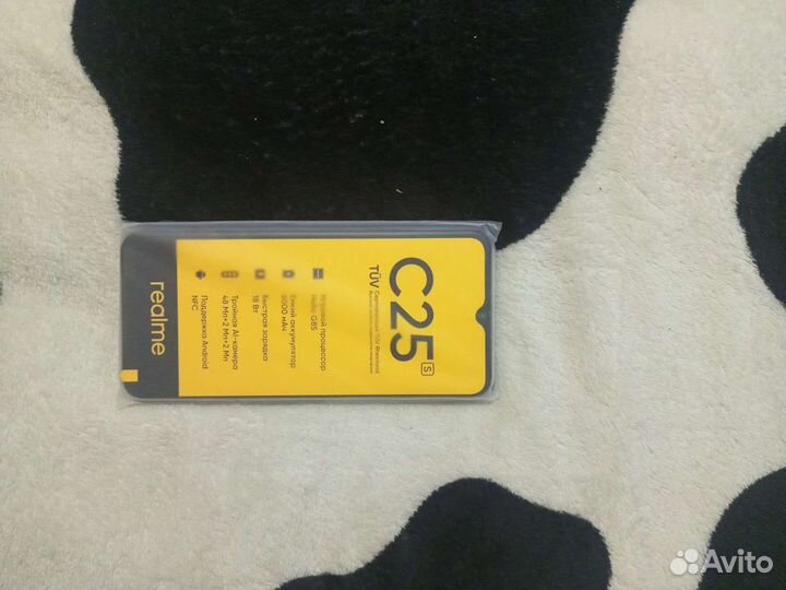 Смартфон Realme C25 s