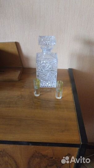 Штоф хрустальный