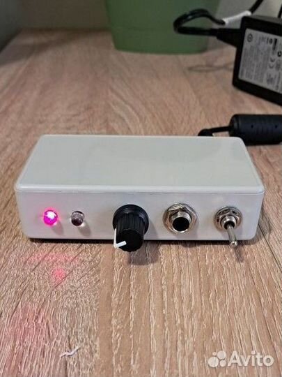 Комбоусилитель для электрогитар, баса 60 ватт