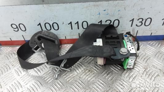 Ремень безопасности с пиропатроном сиденья передне