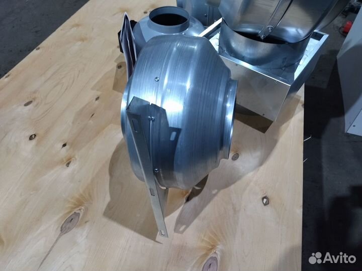 Вентилятор канальный промышленный 220В