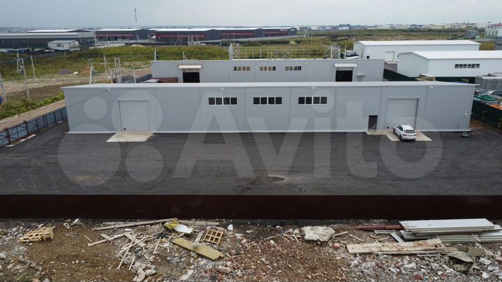 Производство, 648 м²