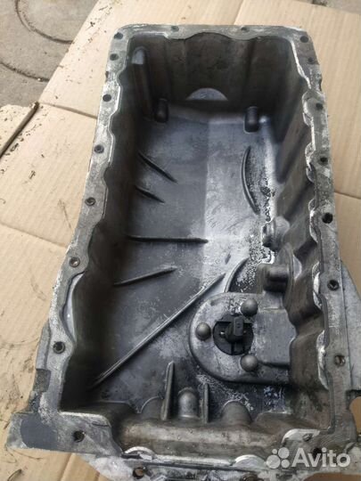 Поддон Фольксваген Шаран audi A3 Seat Leon