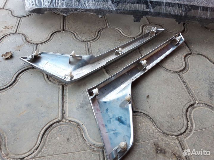 Решетка радиатора toyota land cruiser 200 рестайл